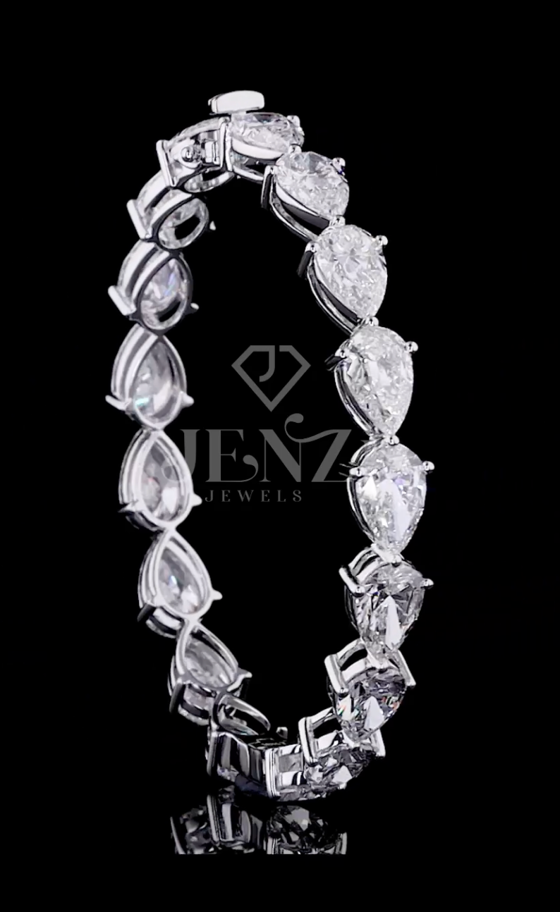 Pear Bangle