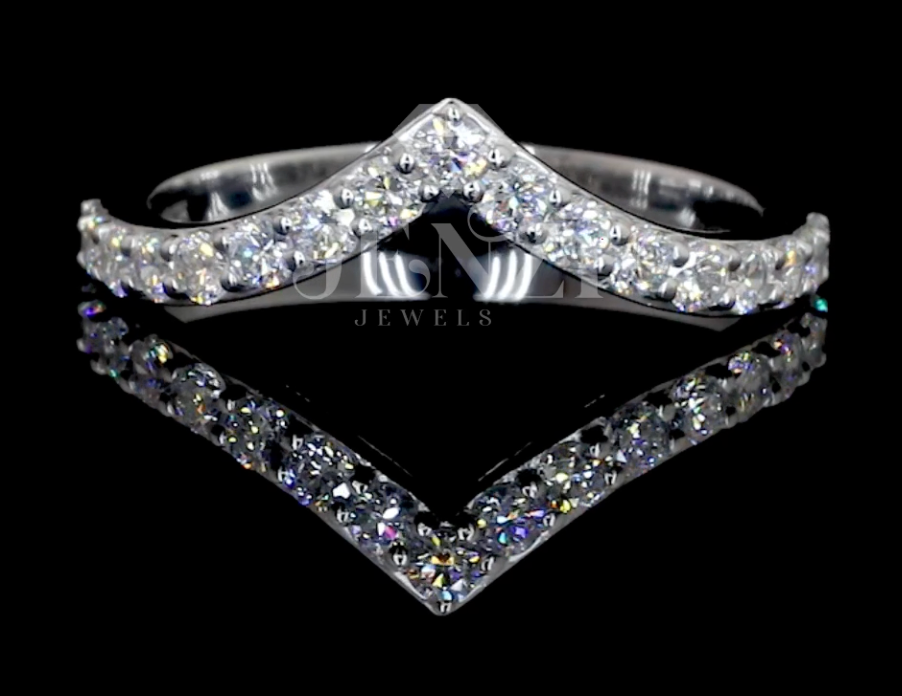 Single Line Diamond Ring